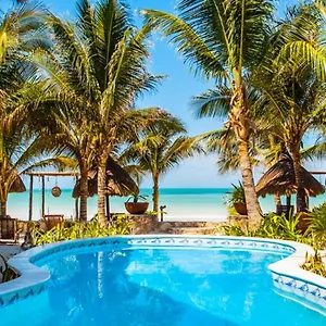 Dream Beachfront Holbox